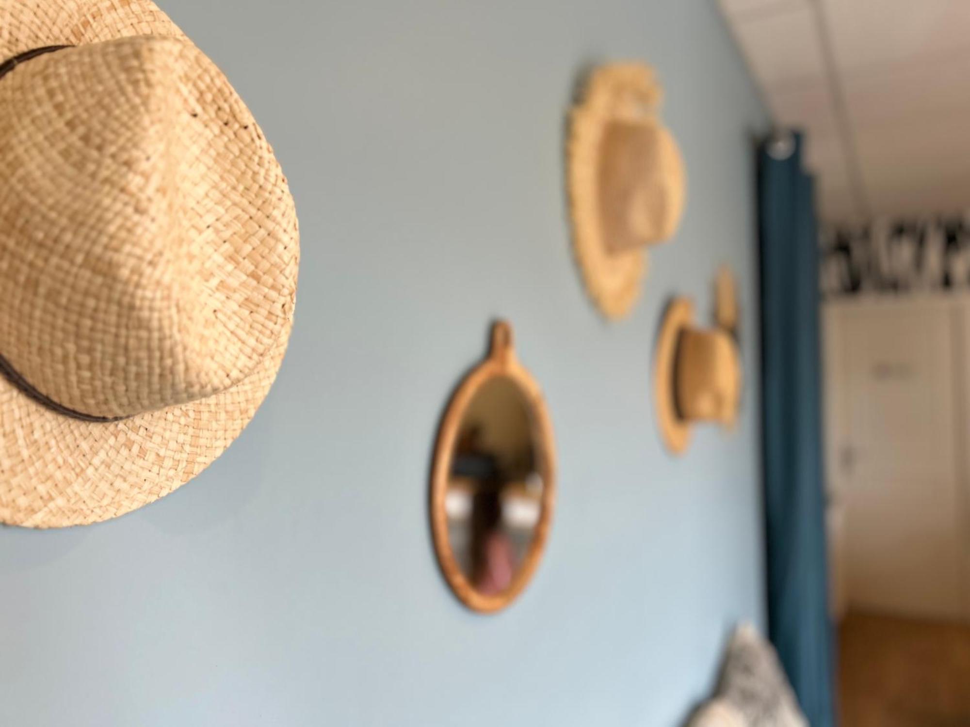 Beaujour & Bonsoir Hotel - Restaurant Villy-le-Pelloux エクステリア 写真