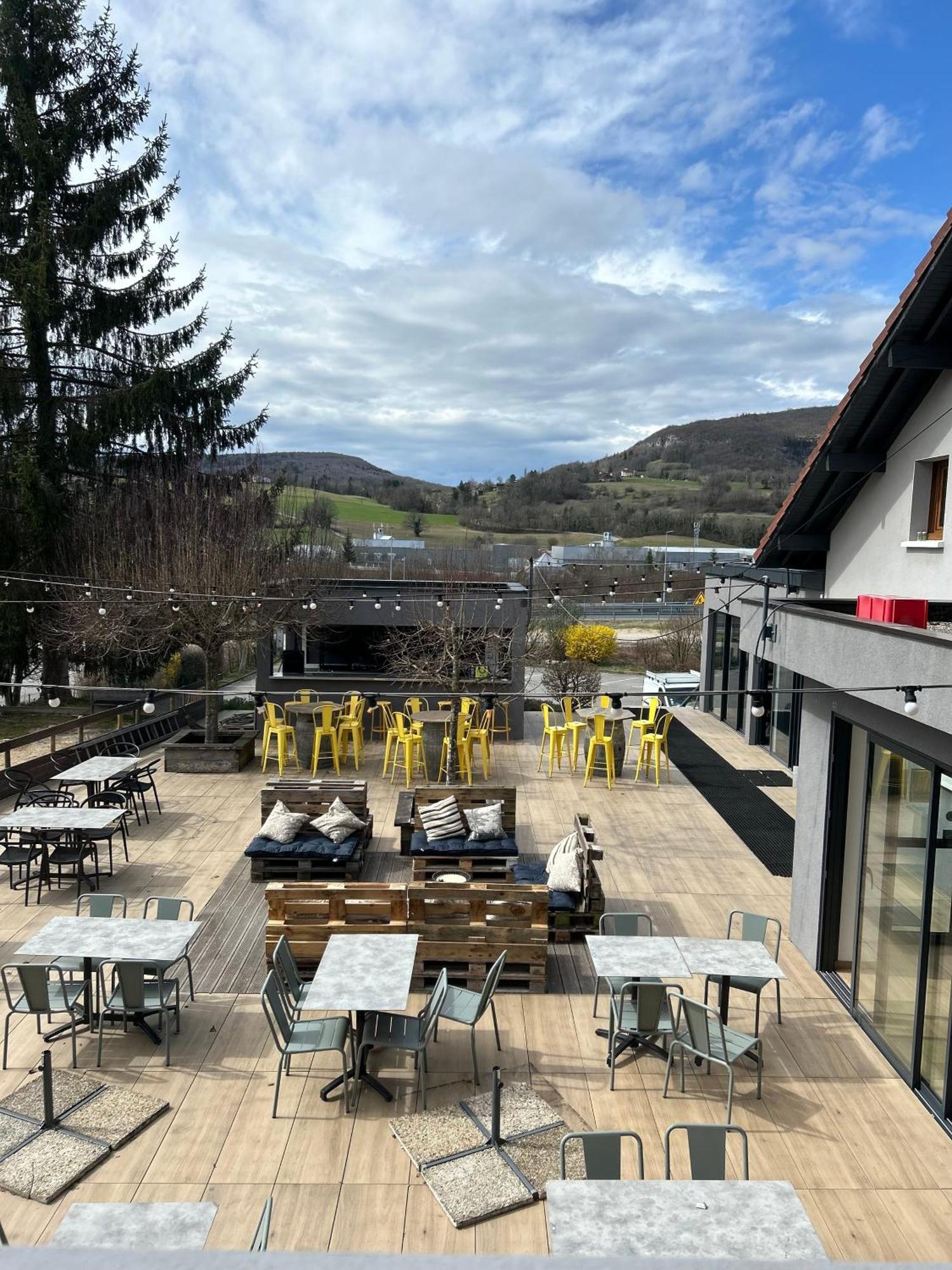 Beaujour & Bonsoir Hotel - Restaurant Villy-le-Pelloux エクステリア 写真