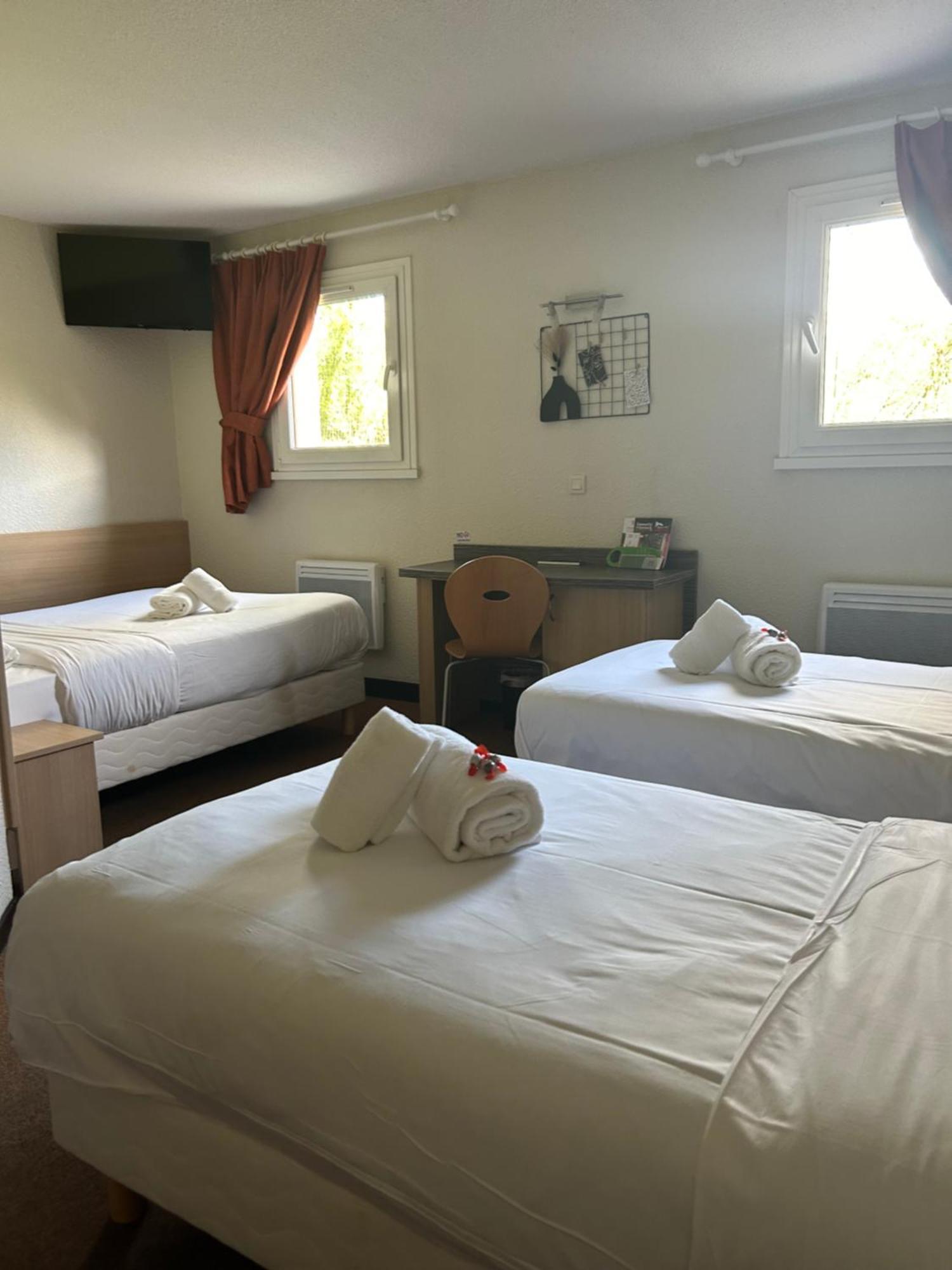 Beaujour & Bonsoir Hotel - Restaurant Villy-le-Pelloux エクステリア 写真