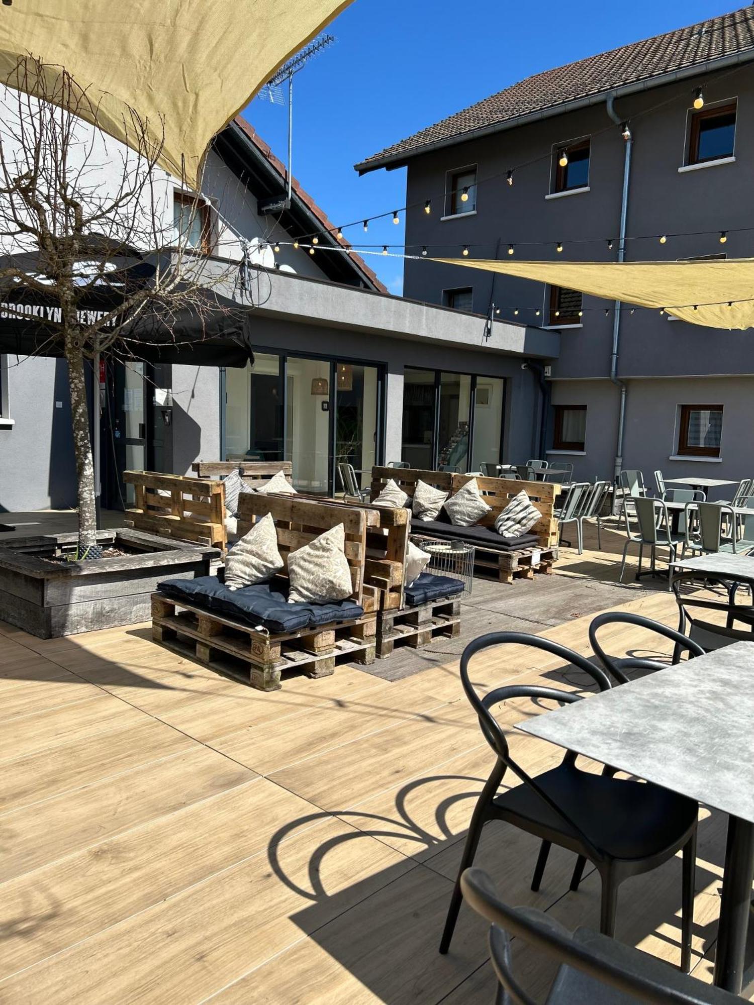 Beaujour & Bonsoir Hotel - Restaurant Villy-le-Pelloux エクステリア 写真
