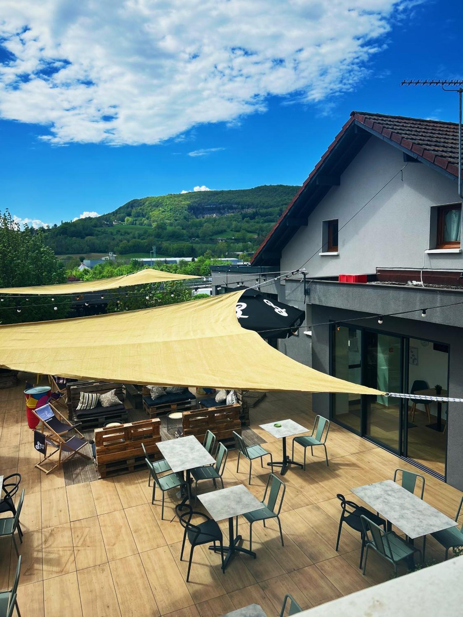 Beaujour & Bonsoir Hotel - Restaurant Villy-le-Pelloux エクステリア 写真